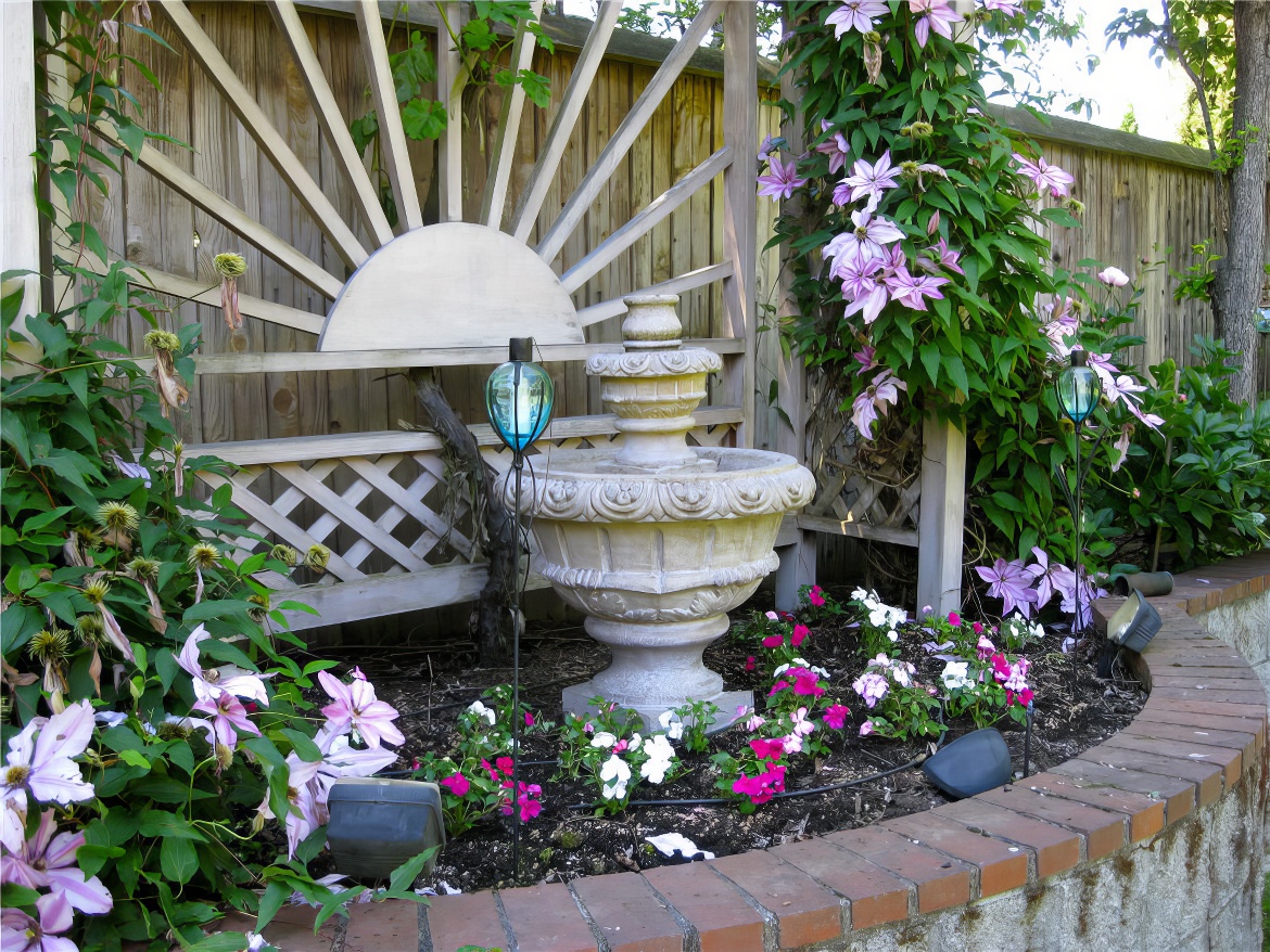 Raised Planter with Brick Cap